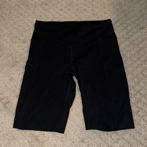 black biker shorts